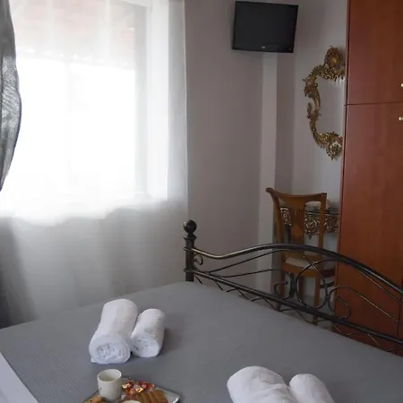 Iris View * Άγιοι Θεόδωροι